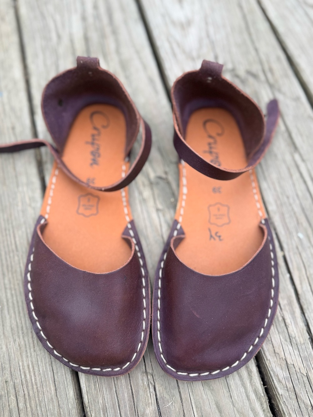 Crupon Trevi Barefoot flats 39 40 9 Sandals Brown Leather Women’s Buckle strap